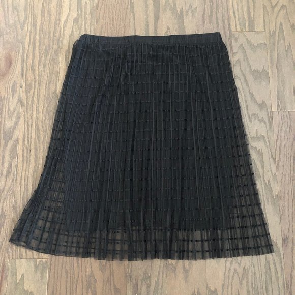 Metro Wear Black Stripe Tulle Midi Skirt - Picture 6 of 6